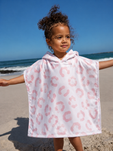 Kids Poncho - Pink Leopard Beach | Polyester