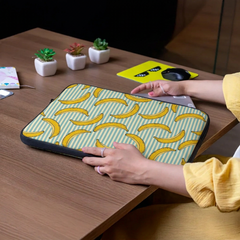 Banana Lovers Laptop Sleeve
