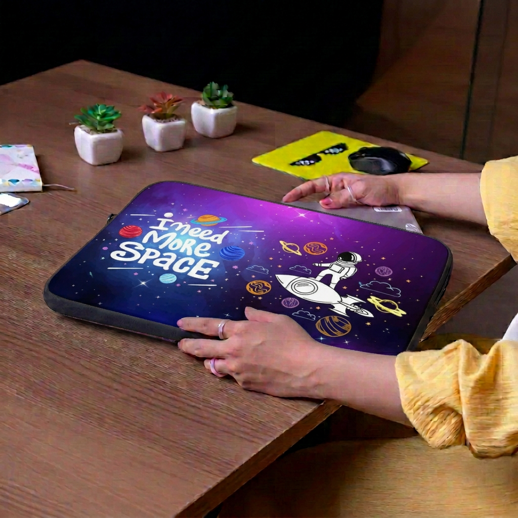 Spaceman Laptop Sleeve
