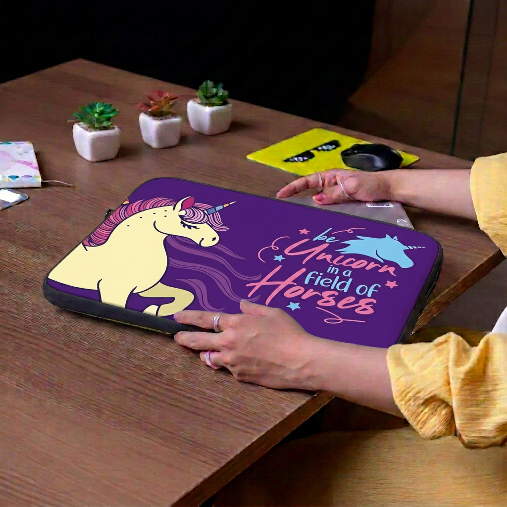 Unicorn Lovers Laptop Sleeve